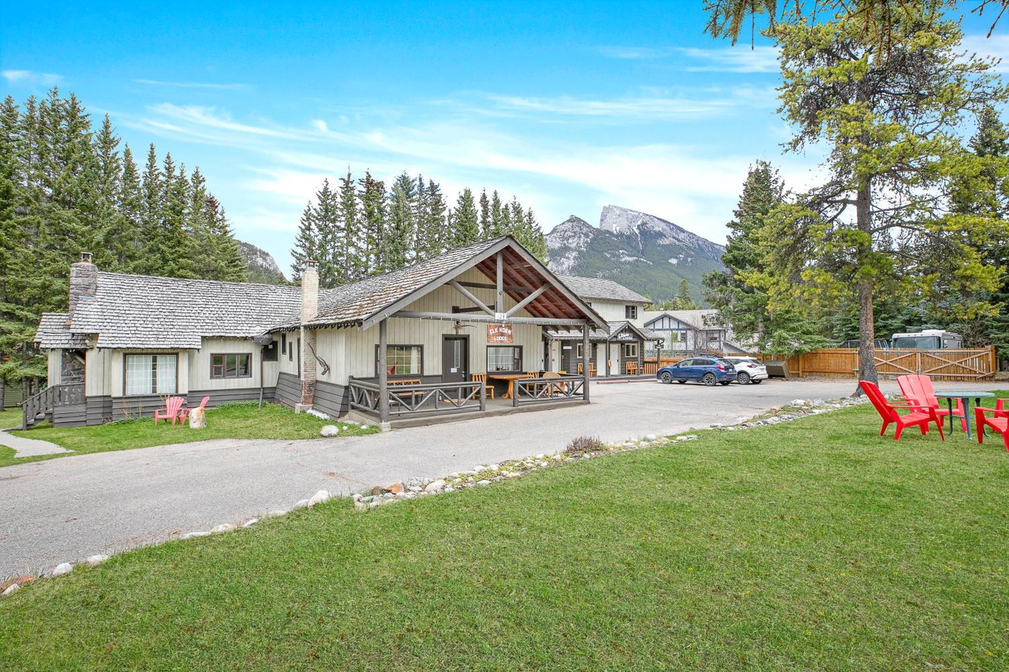 Elkhorn Lodge Vacation Rentals بانف المظهر الخارجي الصورة